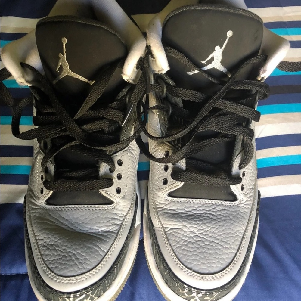 ‼️SOLD‼️Air Jordan Retro 3 Wolf Grey